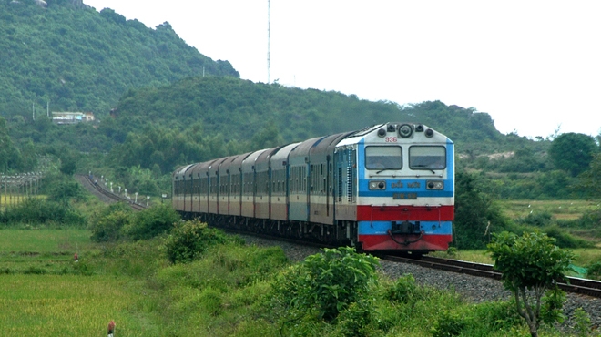 Ban hành 03 QCKT quốc gia về linh kiện, thiết bị của phương tiện giao thông đường sắt